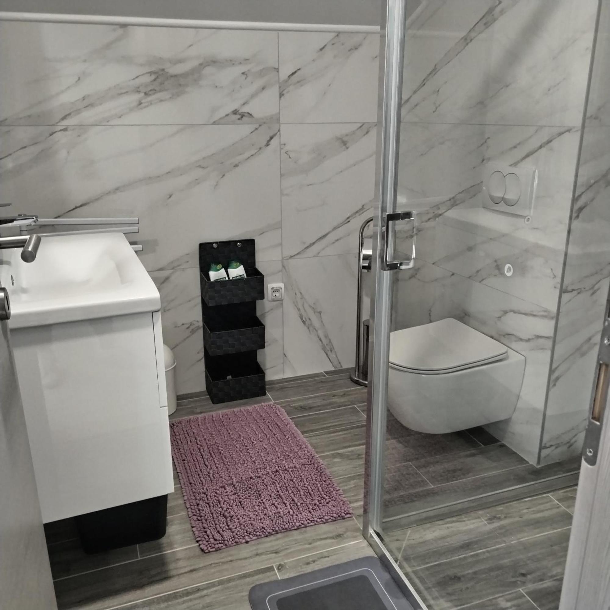 Apartman La Marija Prizba Bagian luar foto